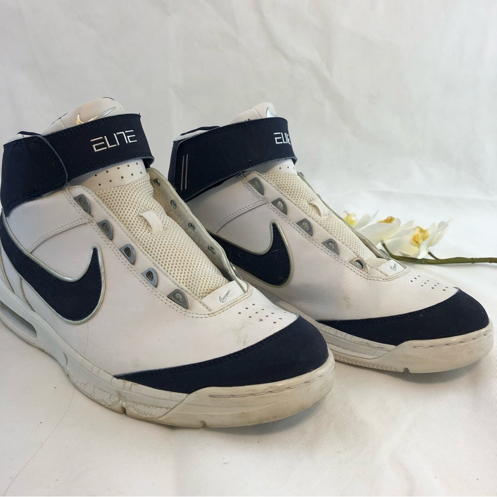 Nike Air Elite White Leather and Blue Logo Men's US 11 High Top - Picture 2 of 7